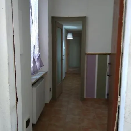 T 2 - Aurelio Casale Monferrato